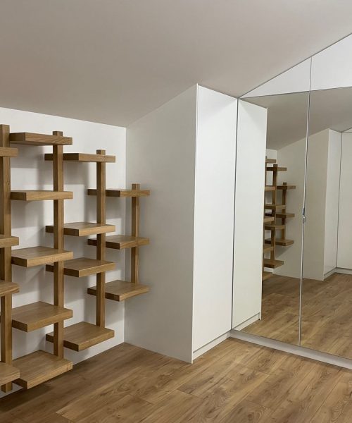 Placards sur mesure et bibliothèque